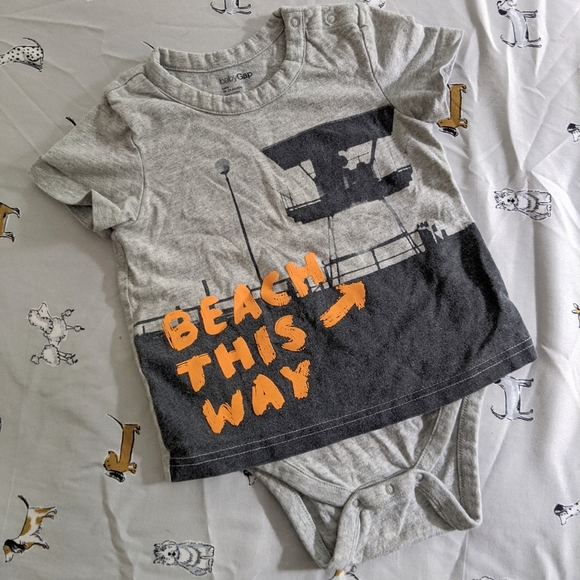 Summer Clothing Bundle - Picture 4 of 4